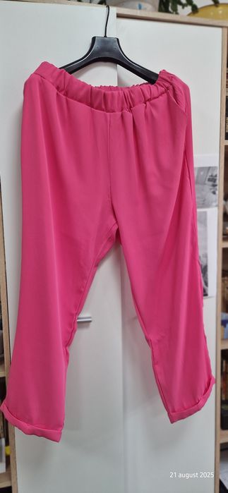 Pantaloni subțiri de vară