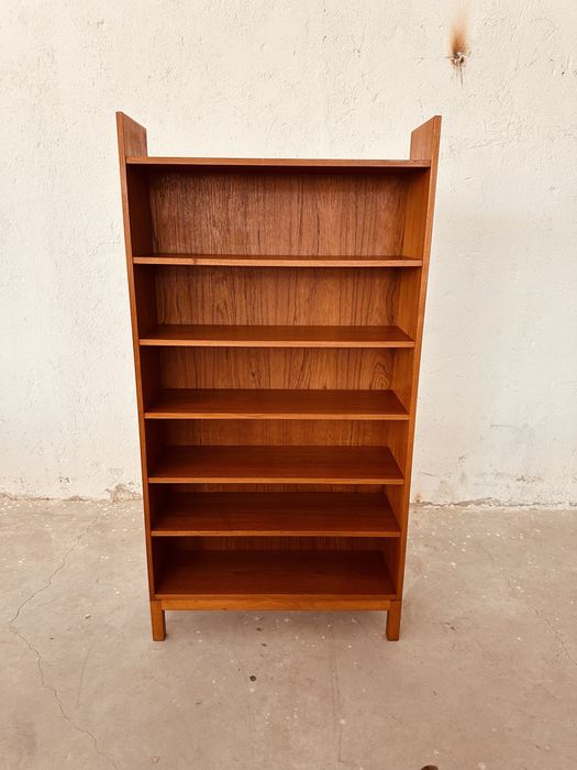 Шведска винтидж библиотека от тик – Mid-Century Modern, 60/70-те години