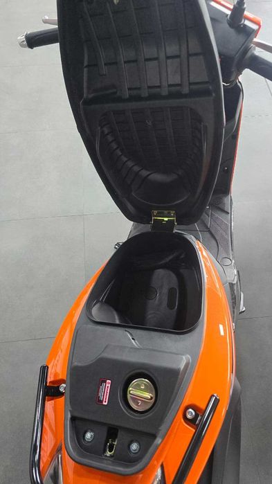 Scuter fara permis, 50cc, benzina, 25&45 km/h