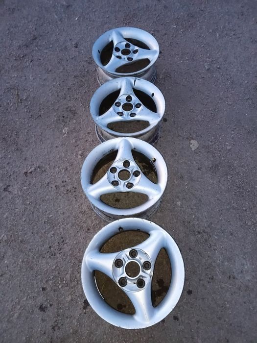 Продам покрышки (летние)