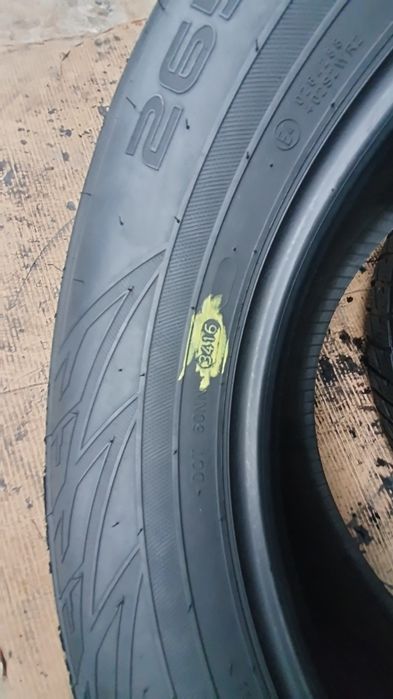 2 Anvelope Nokian 265 60 R18XL  M/S  impecabile.