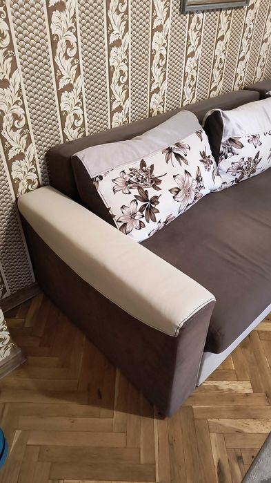 Продажба на ъглов диван