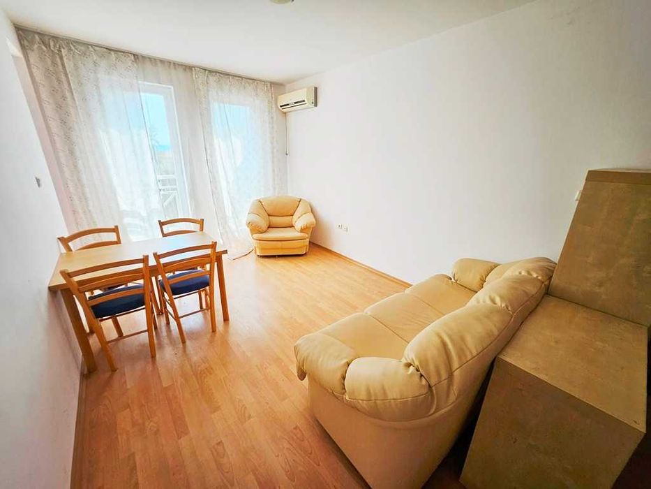 Продава се Двустаен апартамент в к.к. Слънчев бряг - 62 кв.м за 847 €/кв.м - Снимка #1