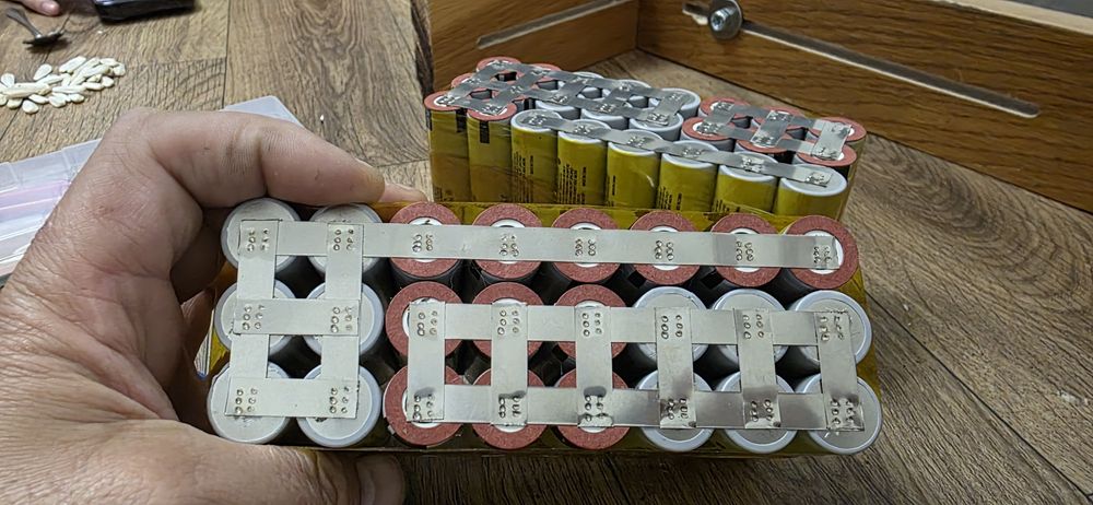 Acumulator barcuta nadit 4s 18A