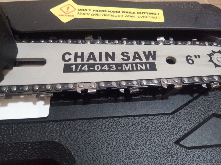 Електрически трион мини