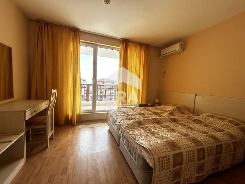 Триетажна обзаведена къща за продажба, в затворен тип комплекс, с. Рог