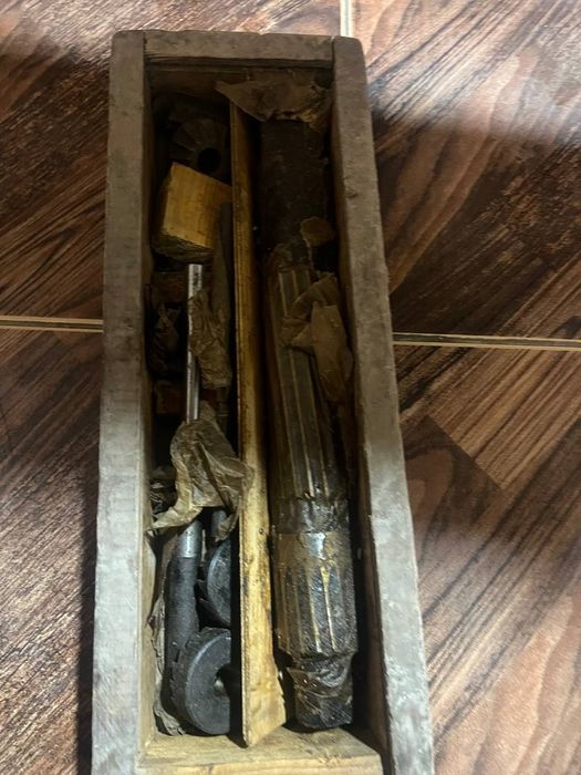 Metalga ishlov berish asboblar toplami