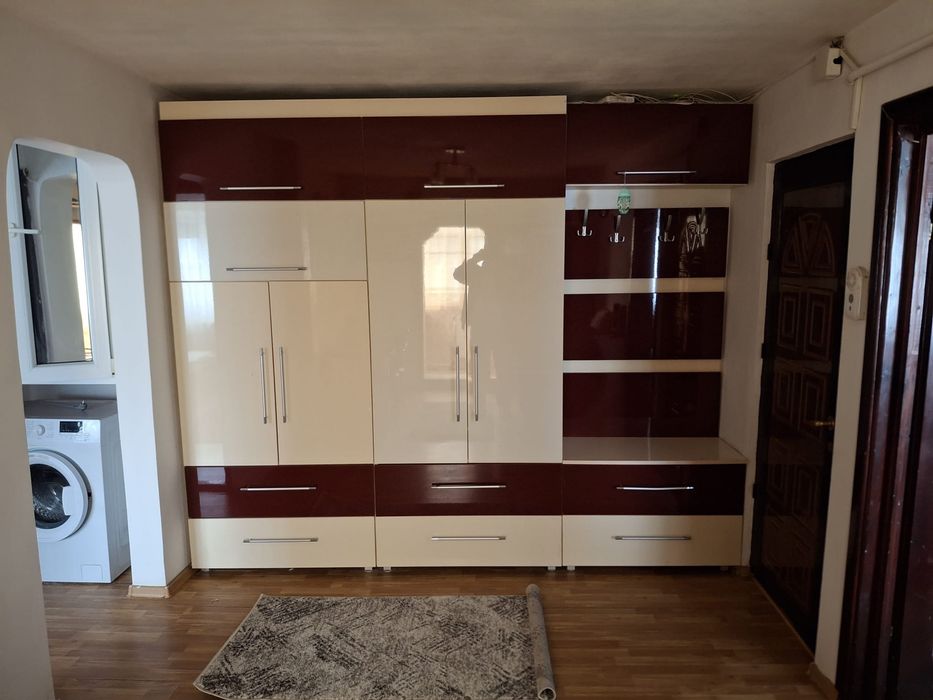 Apartament 2 camere - zona Gura Leului