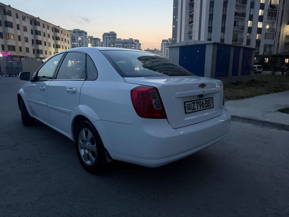 Chevrolet lacetti gentra