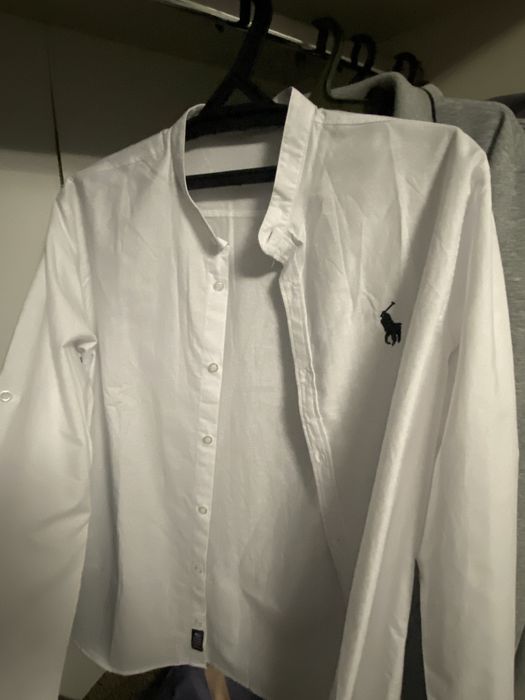 Продам мног одежди в идяле