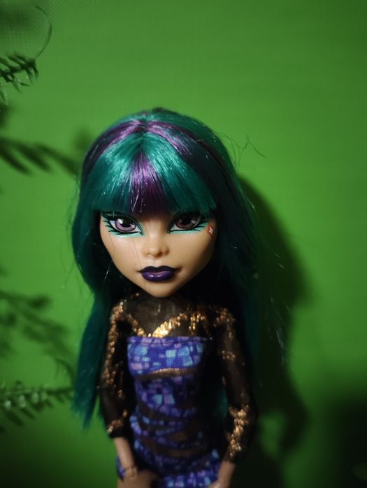 Monster high кукла нефера