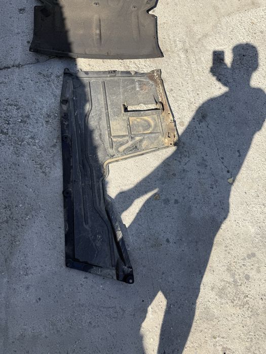 Scut cutie bmw f30 f31