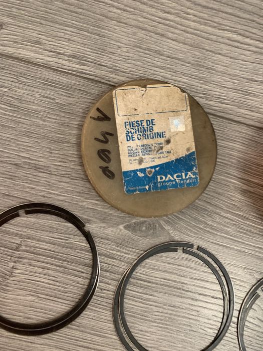 Segmenti motor dacia 1300 1310 papuc nova sport 1.3 1.4 1.6 1400 1600