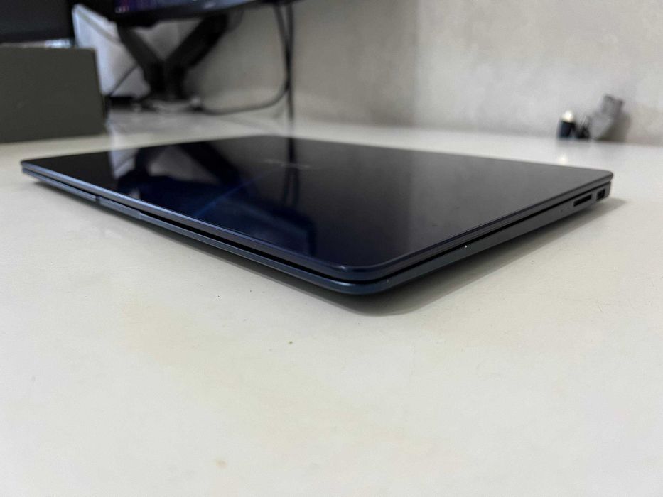 ASUS ZenBook UX430U / Core i7 / 940MX / SSD