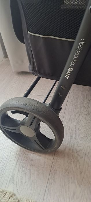 Продам детскую коляску