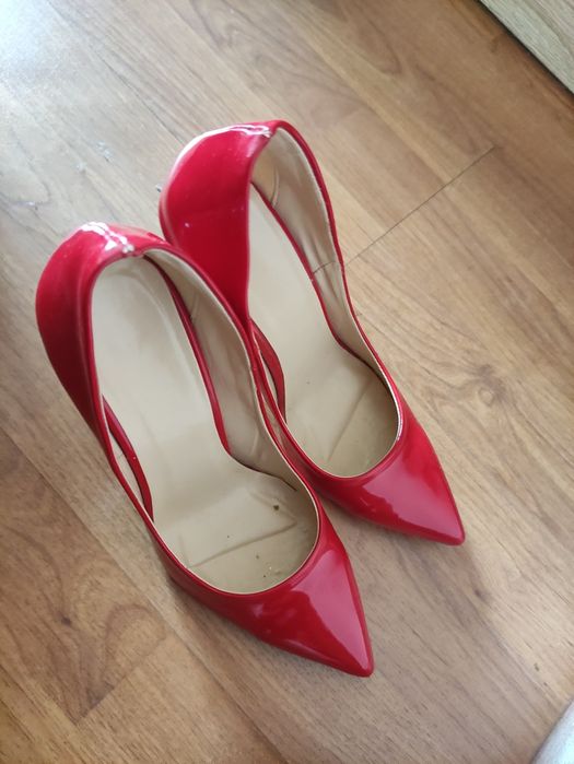 Официални обувки