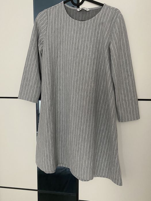 Нови рокли Zara Mango Stradivarius Sinsay