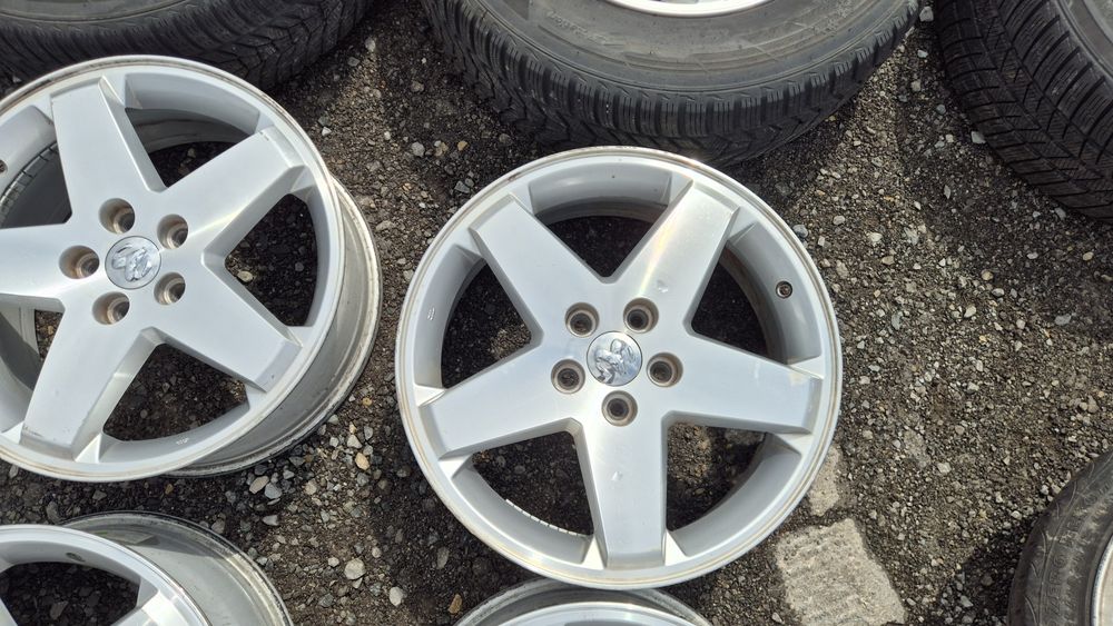 Оригинални джанти 5/114.3 Dodje Caliber 5x114.3