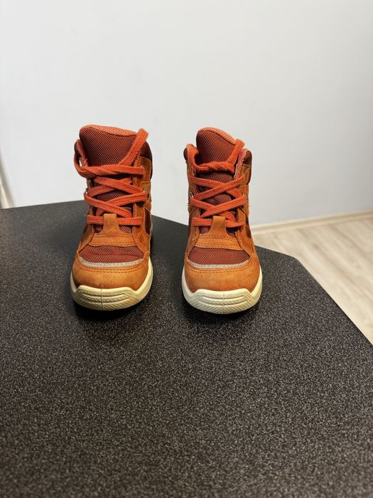 Топли зимни боти ecco