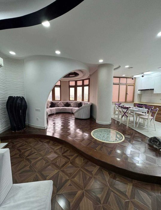 Минор Кирпичная новостройка , продается 3 комнатная 106м2 , 2 санузла