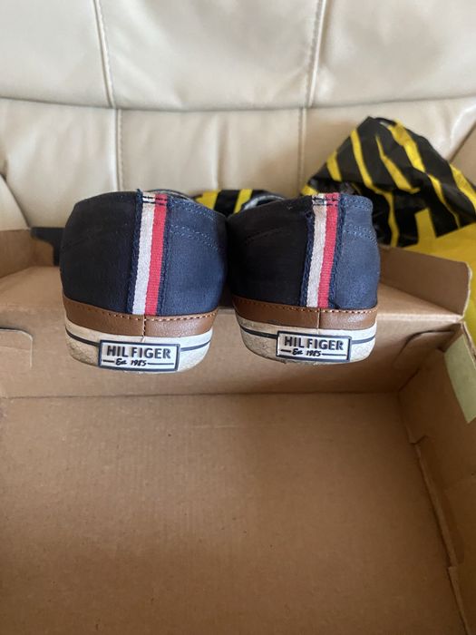 Tommy Hilfiger дамски обувки