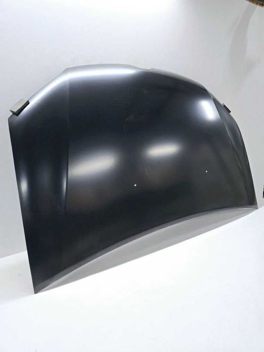 Капот На Renault Sandero / Logan