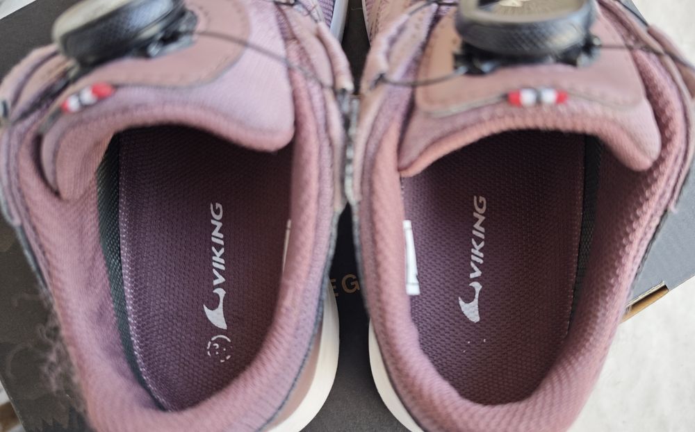 Детски пролетно-есенни обувки Viking, N31