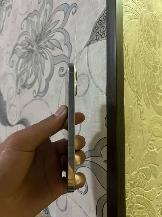 Iphone 13 pro telefoni