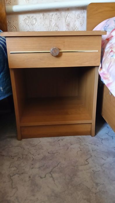 Спальный гарнитур состояния хороший