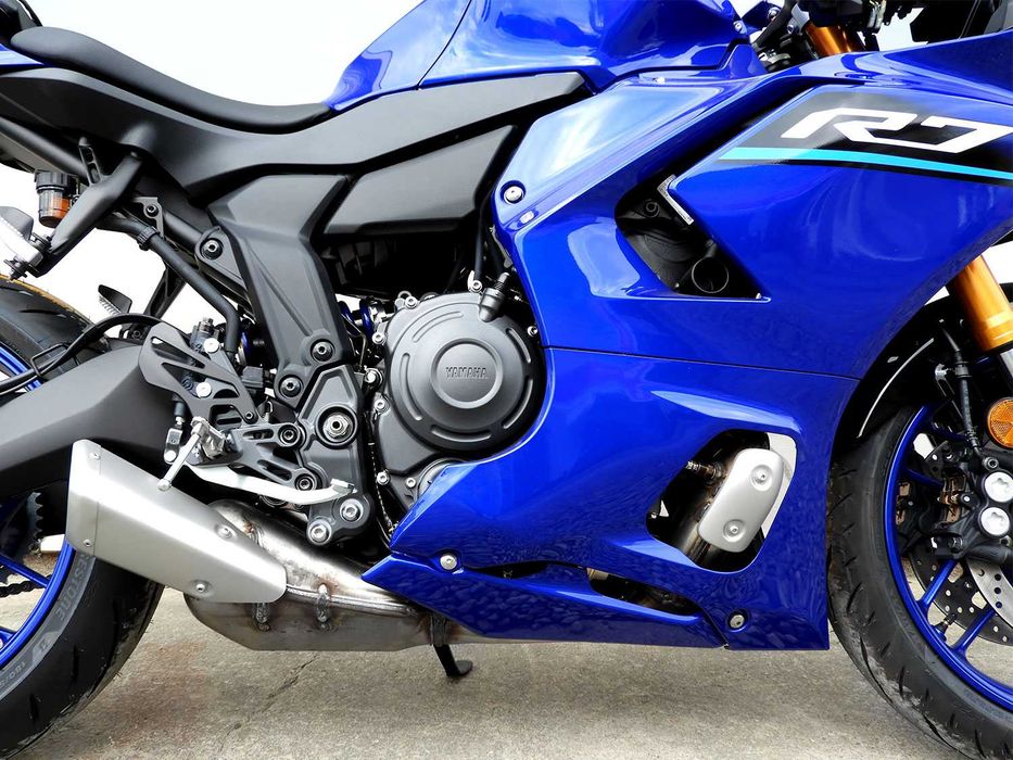 Motocicleta Yamaha R7 2026 | Finantare rapida