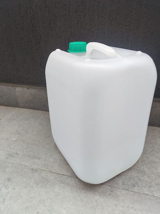 Canistre de 10 litri(15 buc)