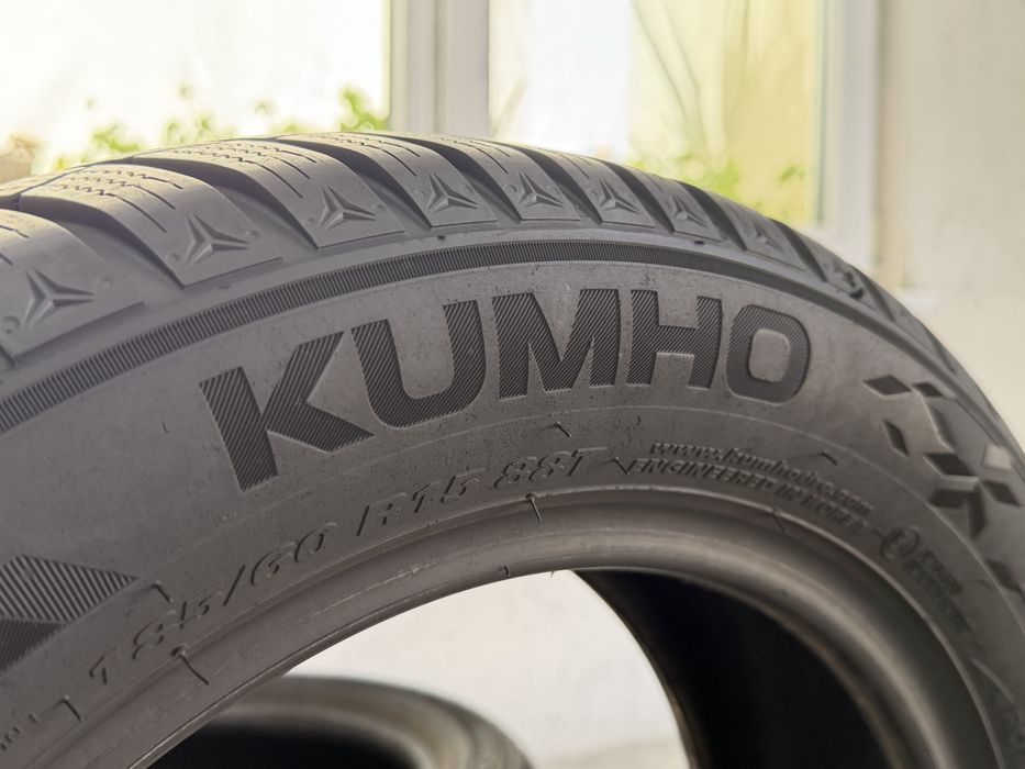 185/60/15 Kumho 2Броя: 70€ 7.8мм