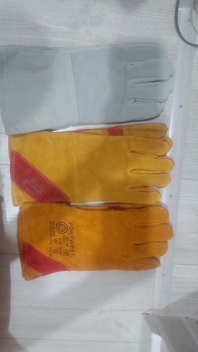 Сварочные краги  перчатки