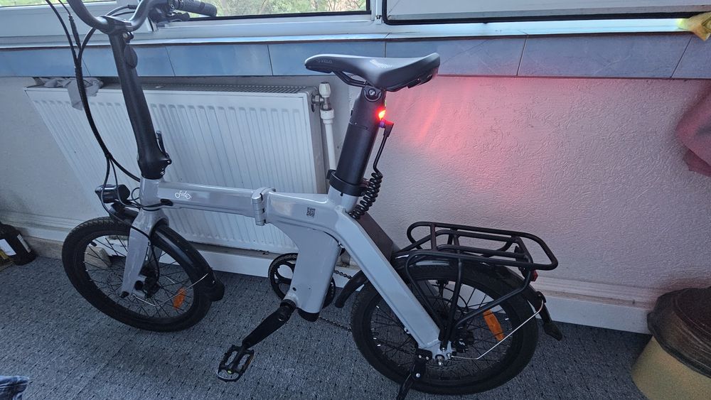 Bicicletă electrică pliabilă Fiido D11