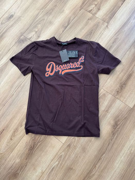 Vând tricou dsquared2 nou