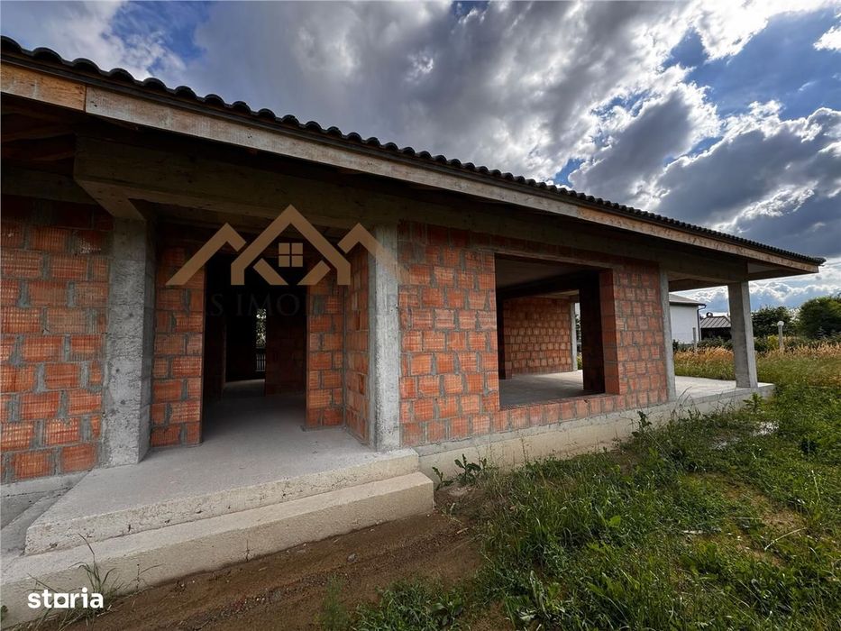 Casa la rosu, 3 dormitoare , Satu Nou de Jos