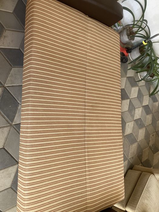 Vand canapea extensibila