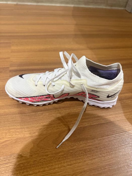 Nike airzoom razmer 40