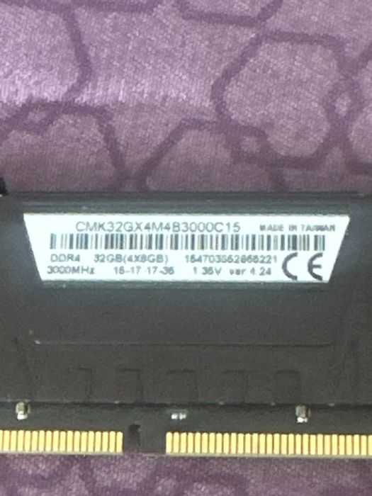Corsair Vengeance ddr4 lpx negru 3000 mhz cl15