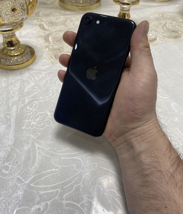 Iphone Se 128gb ideal sotiladi. Holati bomba