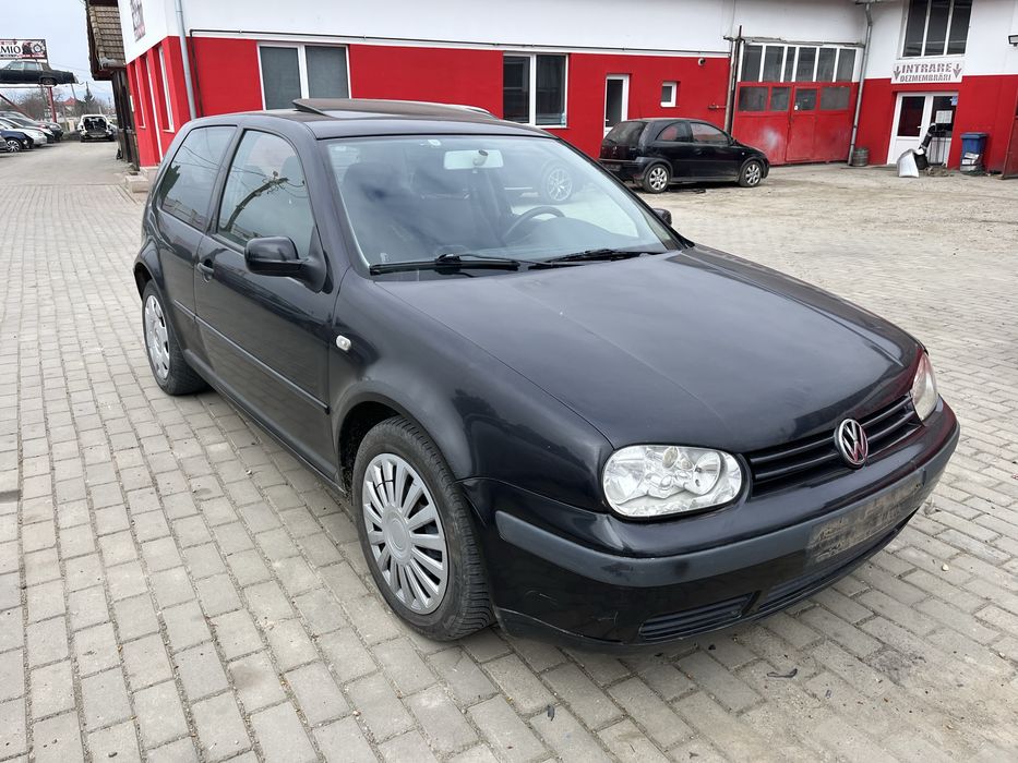 Piese golf 4 1,6 i azd