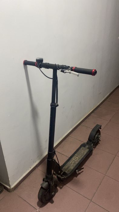 Продаю электросамокат