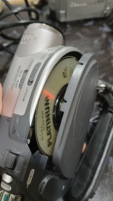 Handycam Sony dcr -dvd 150e