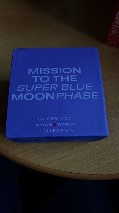Продам часы swatch omega moon