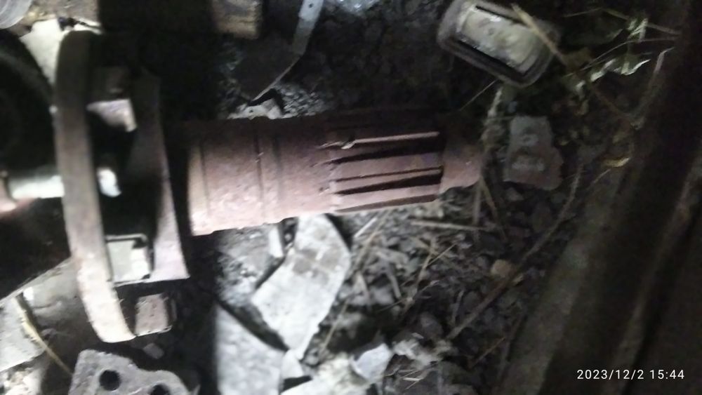 Детали  на трактор Т4