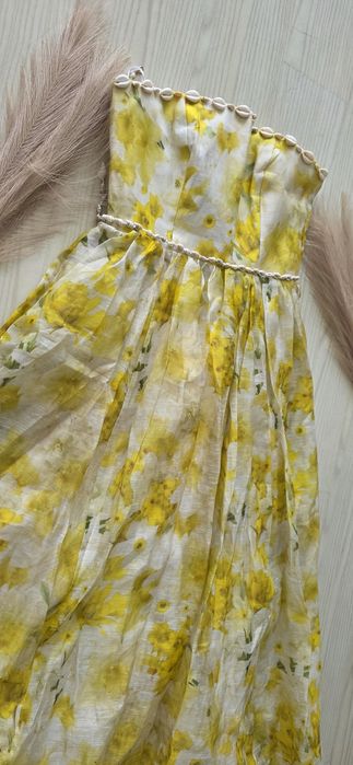 Zimmermann
Wonderland shell gown
Wonderland shell gown
Wonderland shell gownZimmermann
Wonderland shell gown