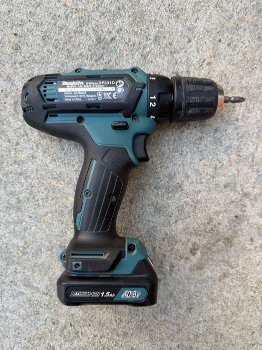 Винтоверт Makita (без зарядно)