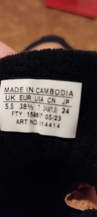 Дамски обувки за преходи и ежедневие Salomon