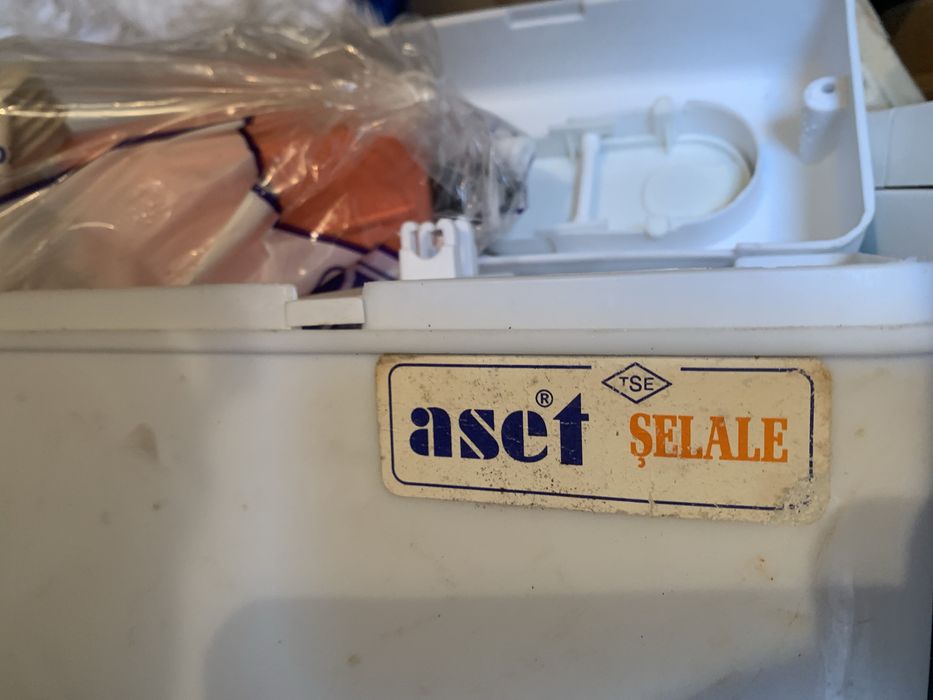 Бачок сливной, пластик