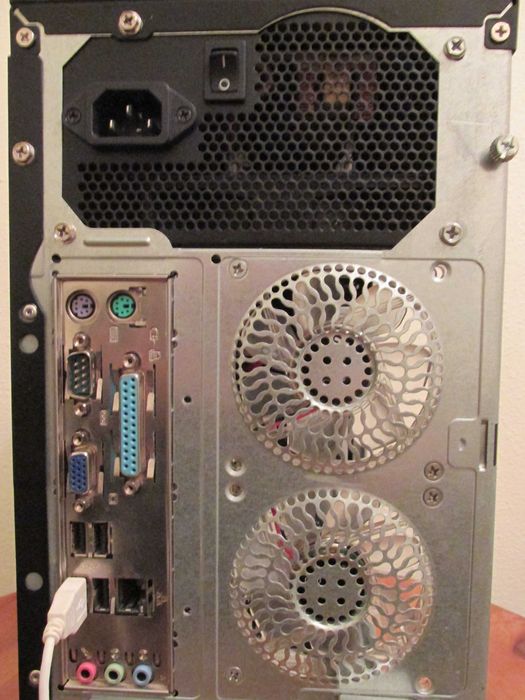 Unitate ASUS I5-2400